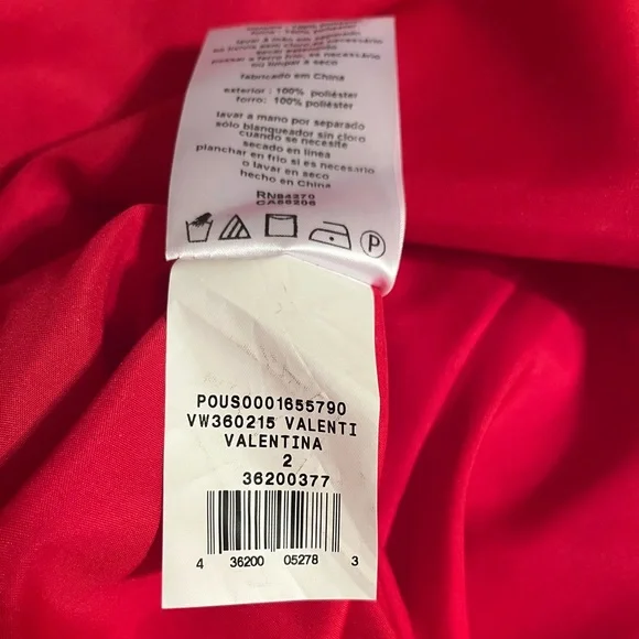 One-Shoulder Red Evening Gown - Picture 2 of 4